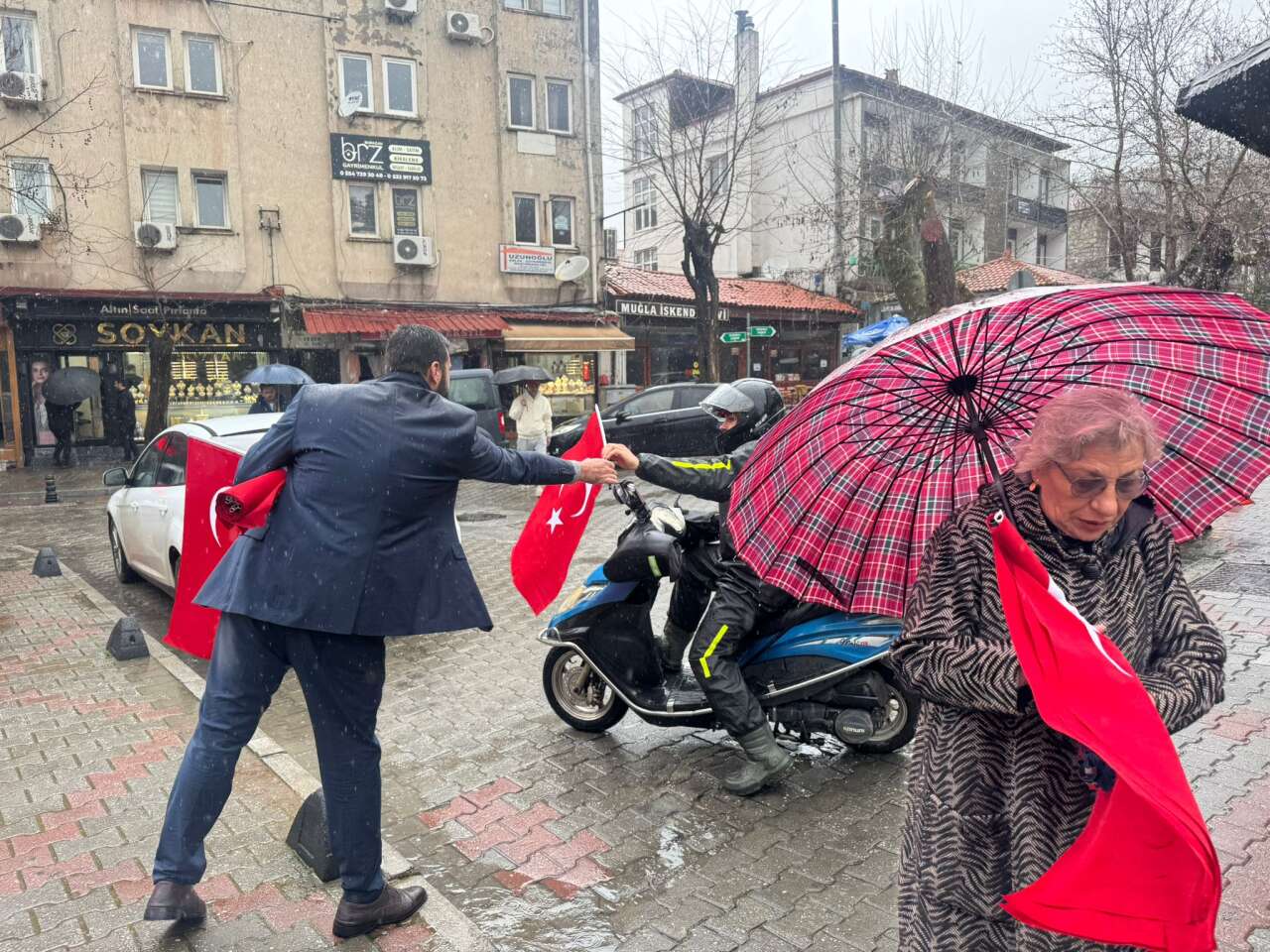 Muğla Ülkü Ocakları’ndan Türk Bayrağıyla Dayanışma Mesajı 7